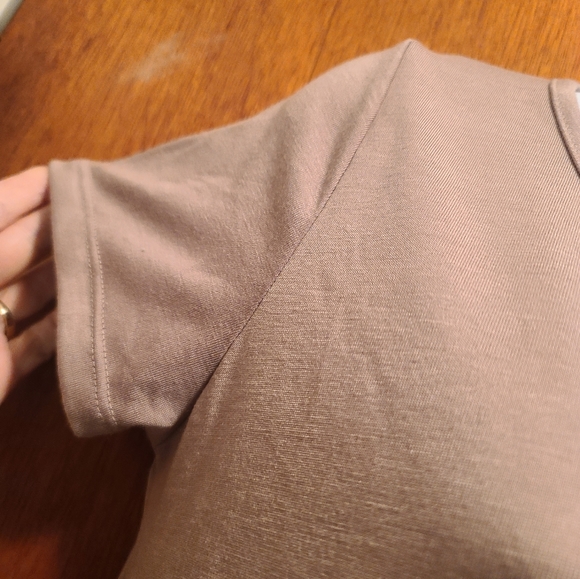 Stevie Hender tan/sand t-shirt shorts sleeve dress szL never worn - Picture 5 of 6